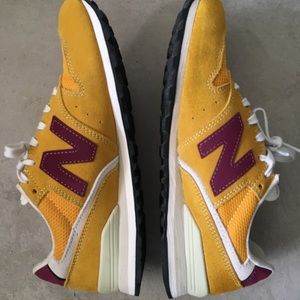 New Balance 996